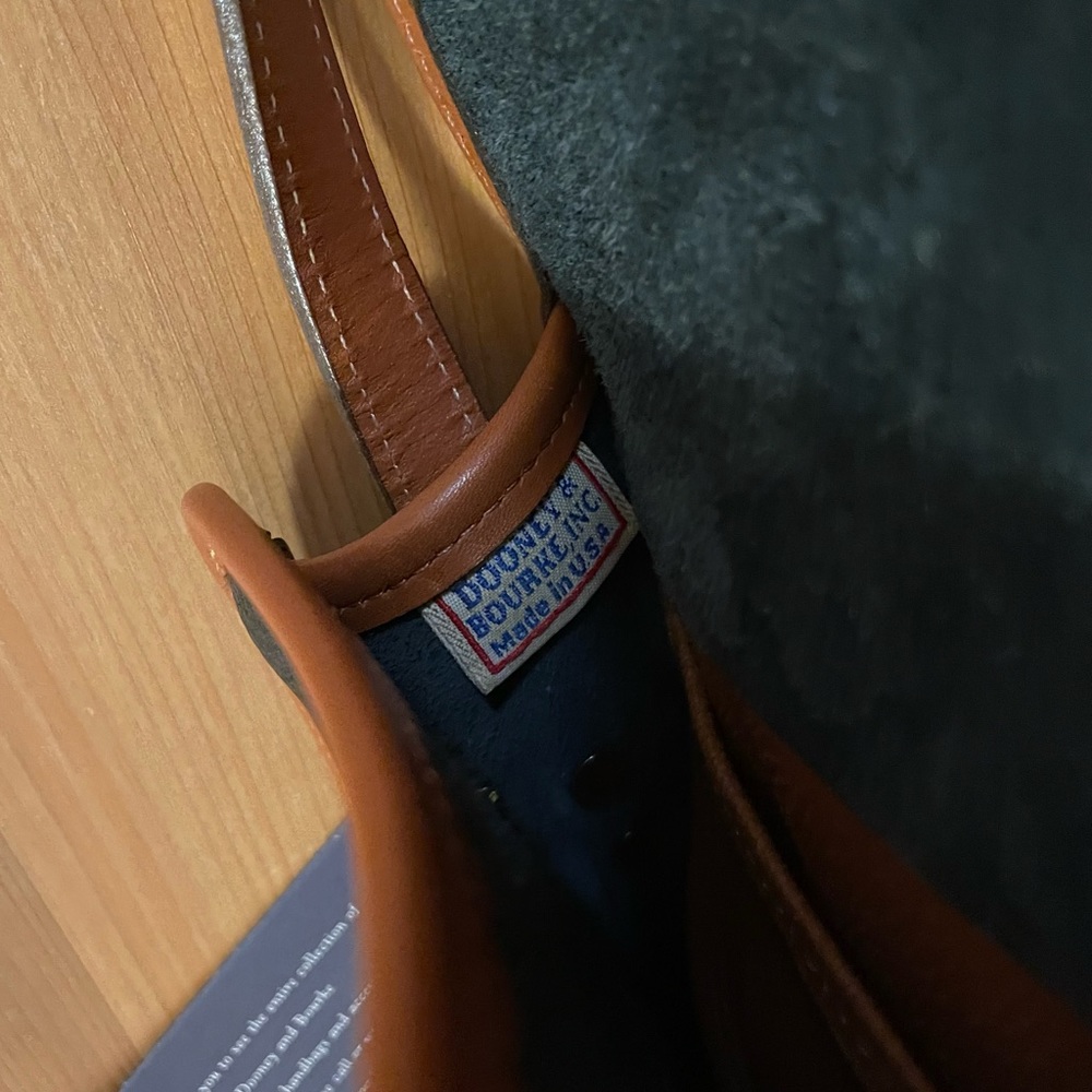 Dooney & Bourke “Little Lock Bag” - Picture 15 of 16
